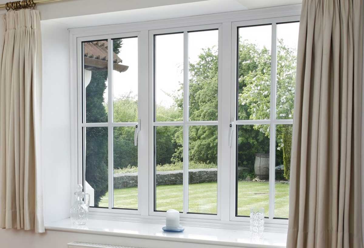 https://valuewindows.ca/wp-content/uploads/2022/07/Vinyl-Windows.jpg